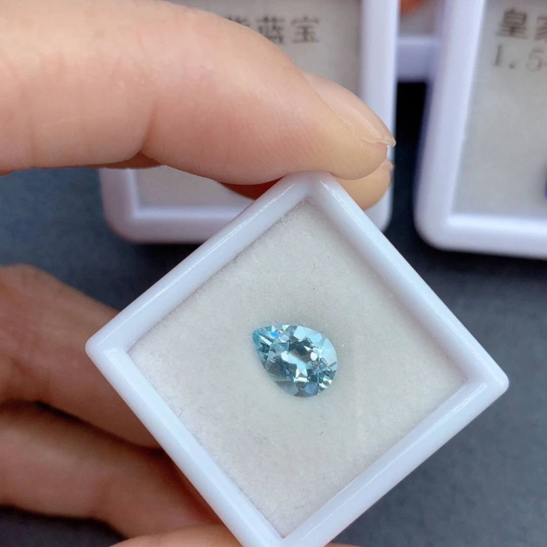 海蓝宝石笔搁未镶嵌1.15克拉裸石