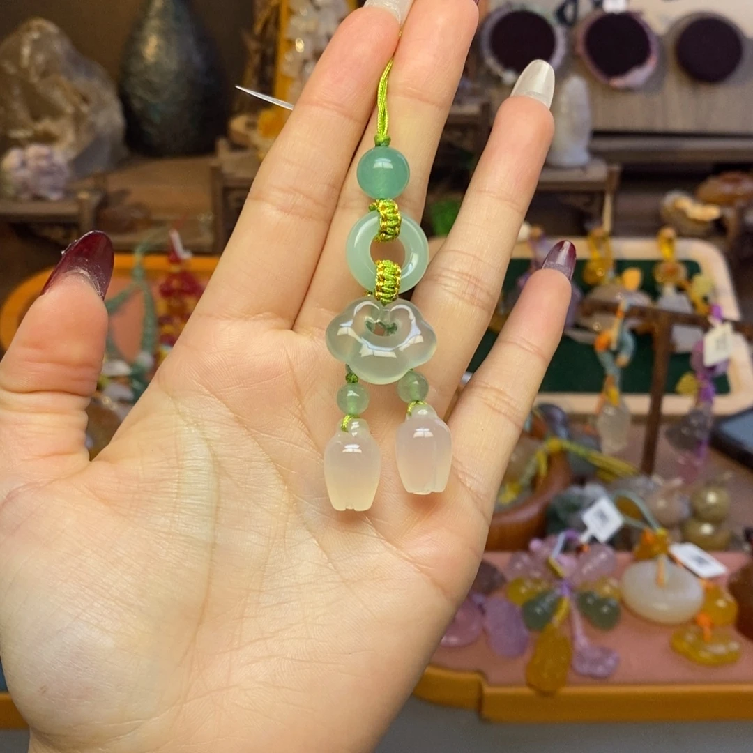 玛瑙/玉髓未镶嵌车挂挂件