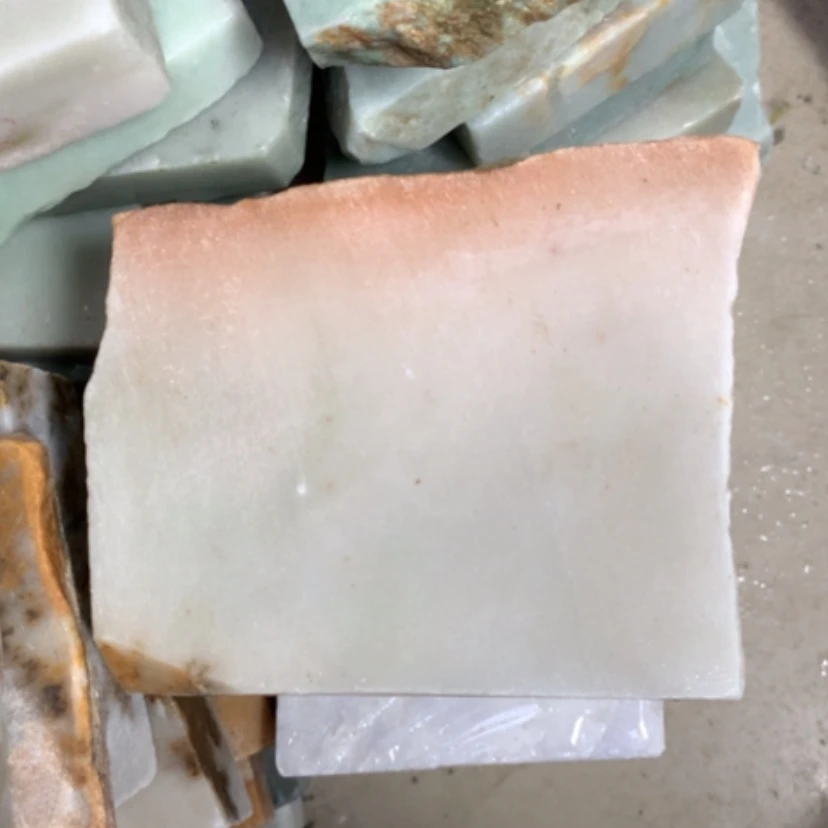 【闪购商品】未镶嵌手镯石英质玉绿底糖