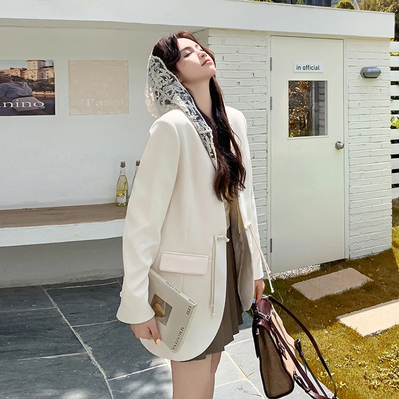 韩版设计感蕾丝连帽西装外套女春秋2025新款宽松显瘦休闲西服上衣