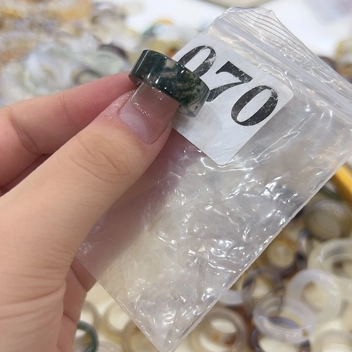 合金戒指玛瑙/玉髓70港11