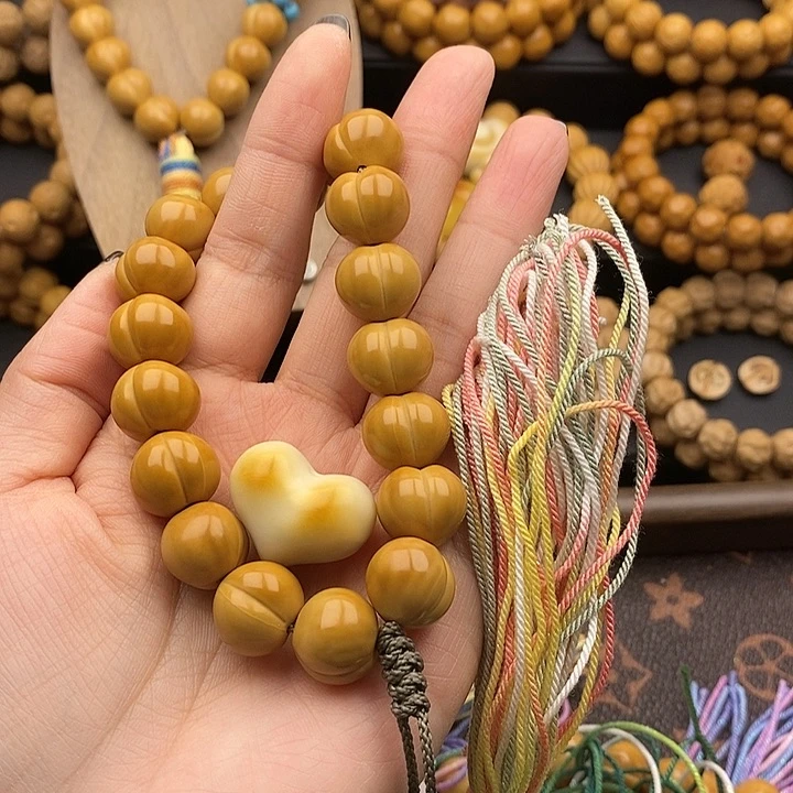 手串猴头核桃M***。全品 柯基臀屁桃14 配饰