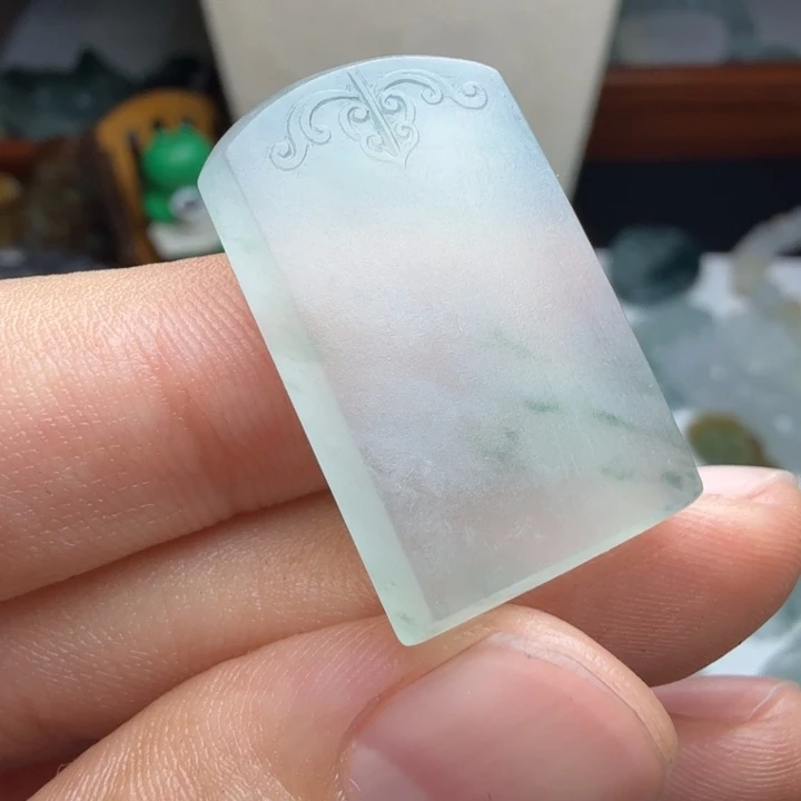 定制翡翠未镶嵌包工