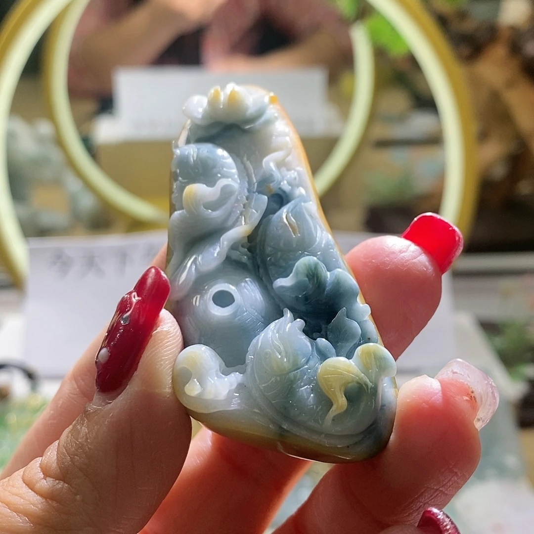 【闪购商品】翡翠颈饰未镶嵌荷叶