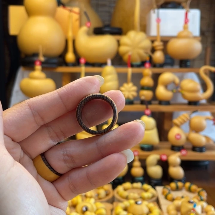 甜***1天然葫芦自然生长