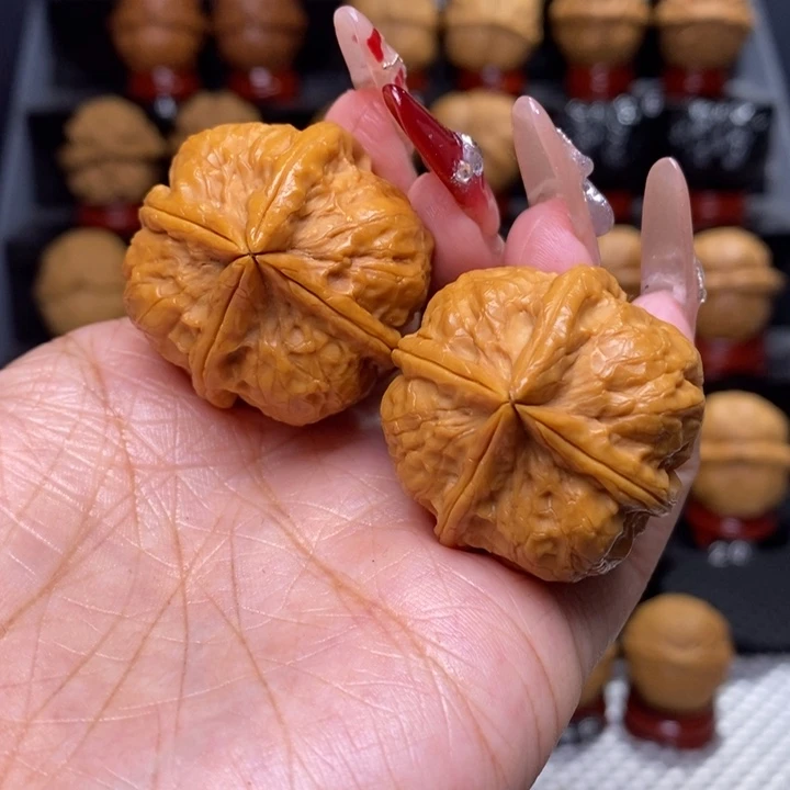 文玩核桃把件方印四棱40号