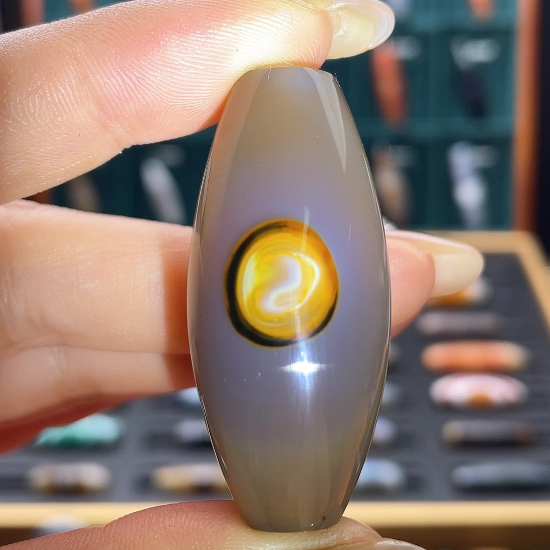 玛瑙/玉髓未镶嵌珠宝半成品