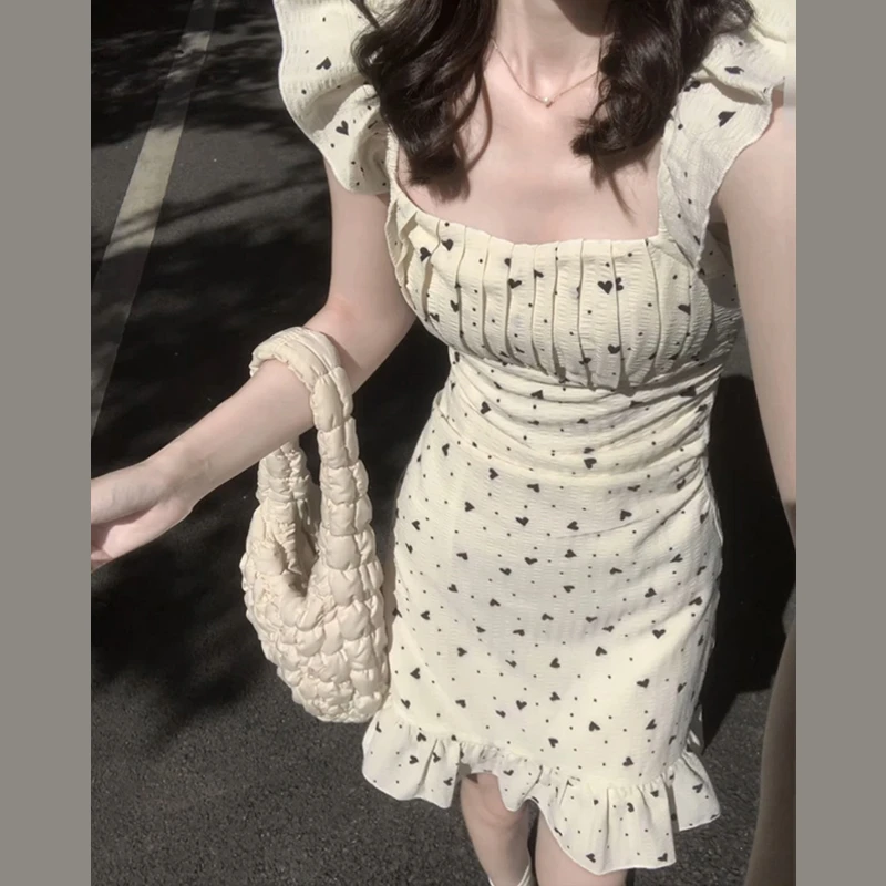 4586法式漂亮独特设计感显瘦连衣裙女2025新款超火夏日绝美小裙子