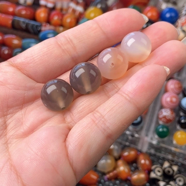 玛瑙/玉髓珠宝半成品未镶嵌14mm4个