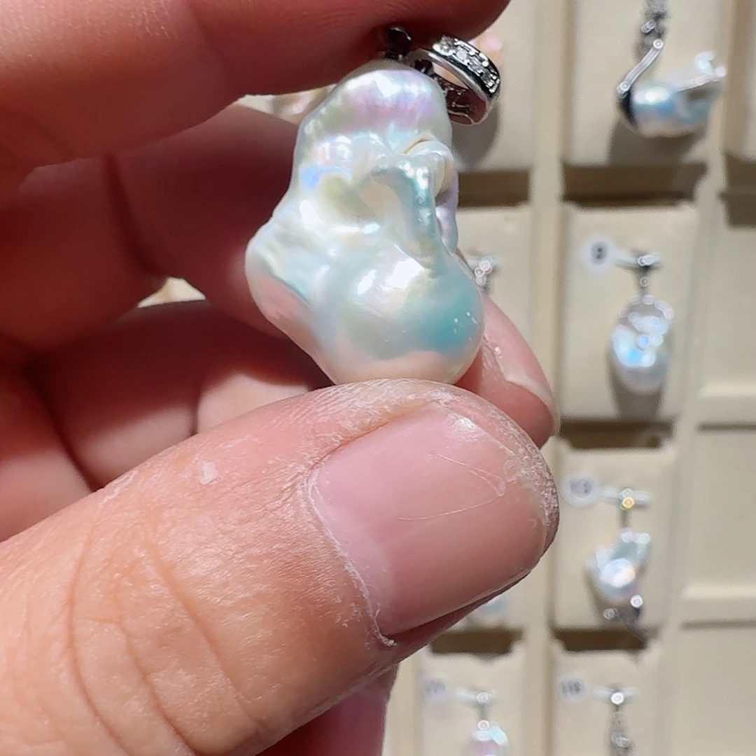 颈饰合金淡水珍珠