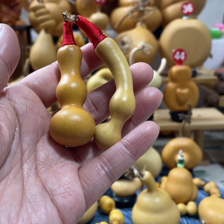 小***郑108美好的一天从吃瓜开始