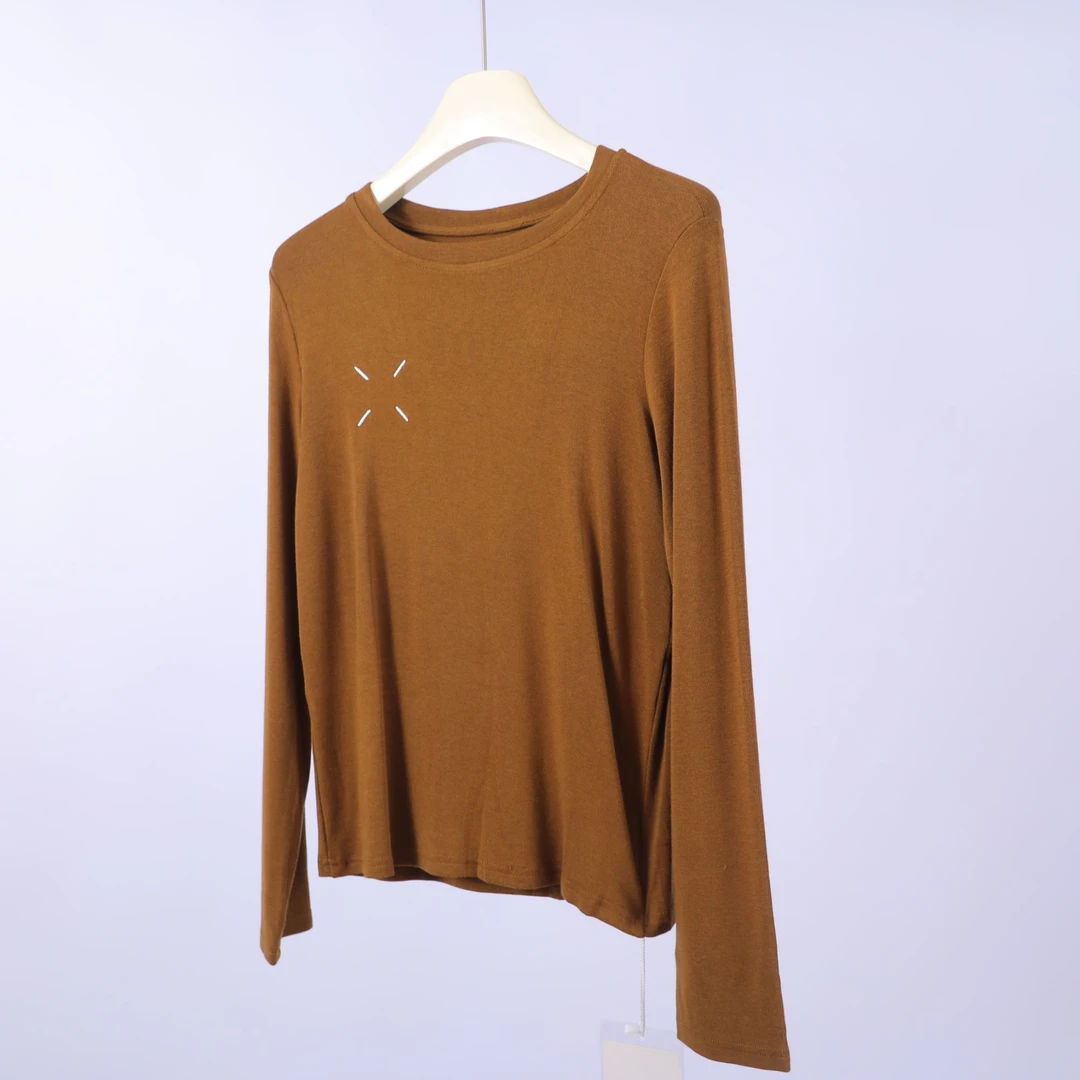 R-8348 软糯亲肤！秋冬女士舒适时尚简约纯色修身百搭打底T恤