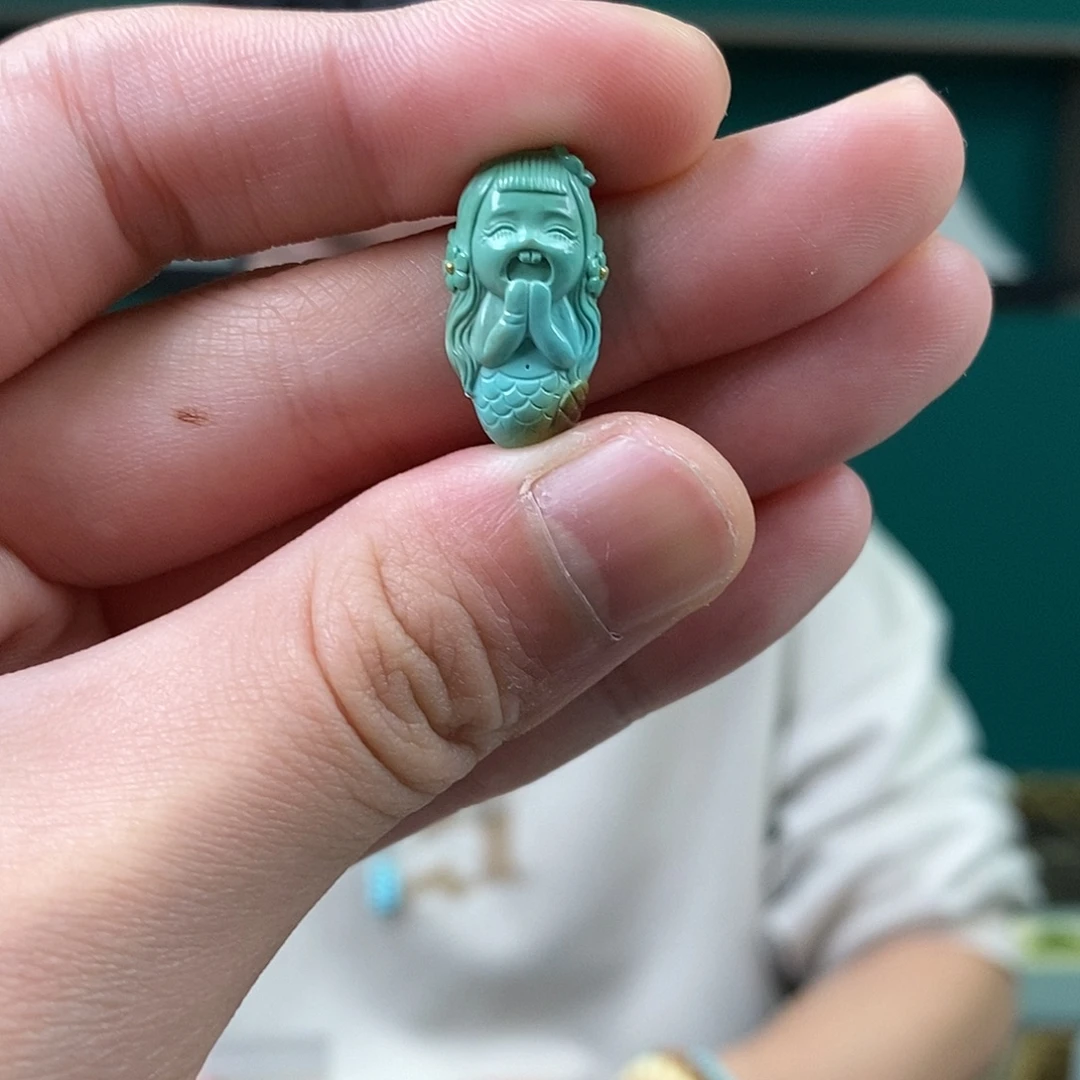 绿松石未镶嵌珠宝奇石