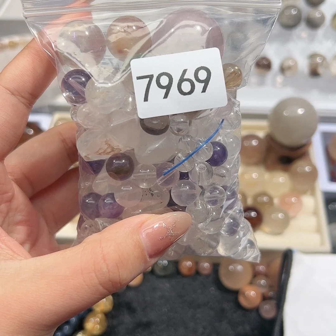 y****未镶嵌大型摆件（非配饰）水晶