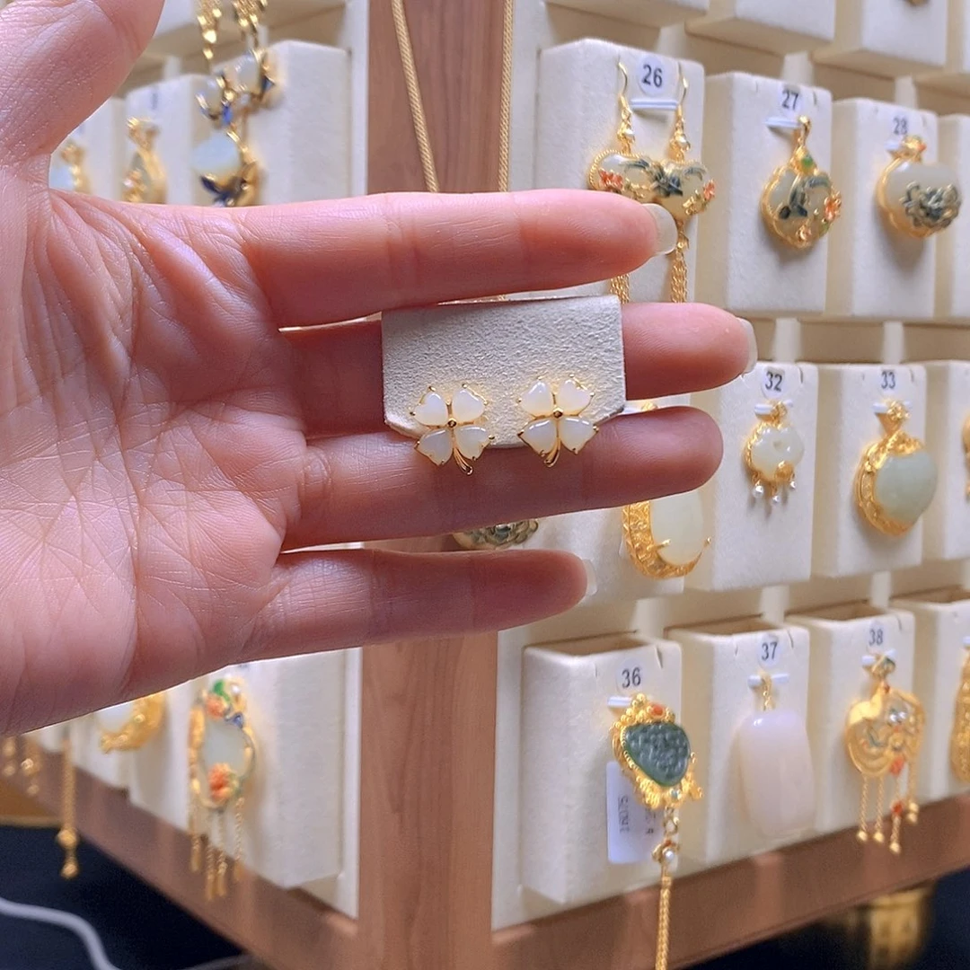 和田玉银S925镶嵌颈饰