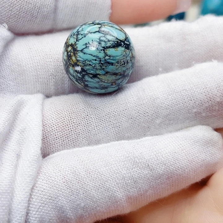 绿松石未镶嵌饰品