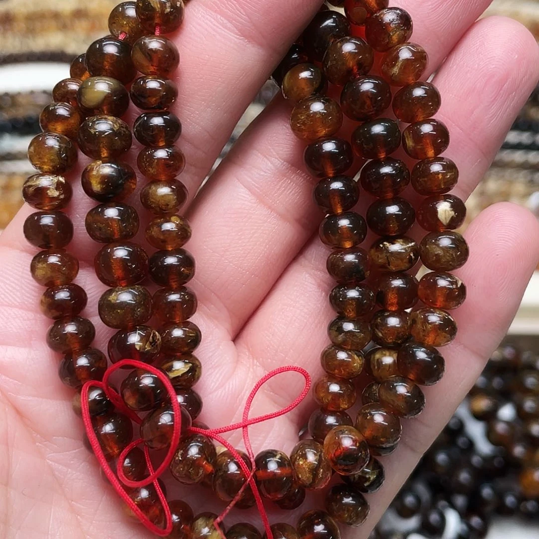 未镶嵌琥珀裸石七