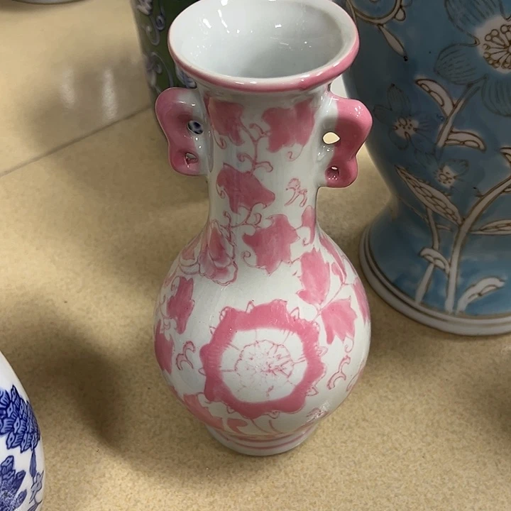 瓷片微瑕陶罐。。。。。。。。。。。。