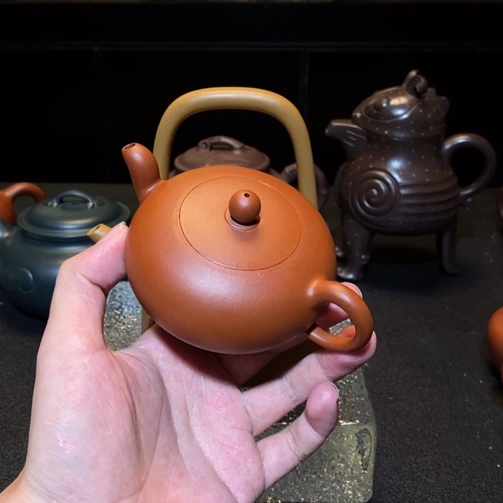 聪***年茶壶紫砂1448888666666335