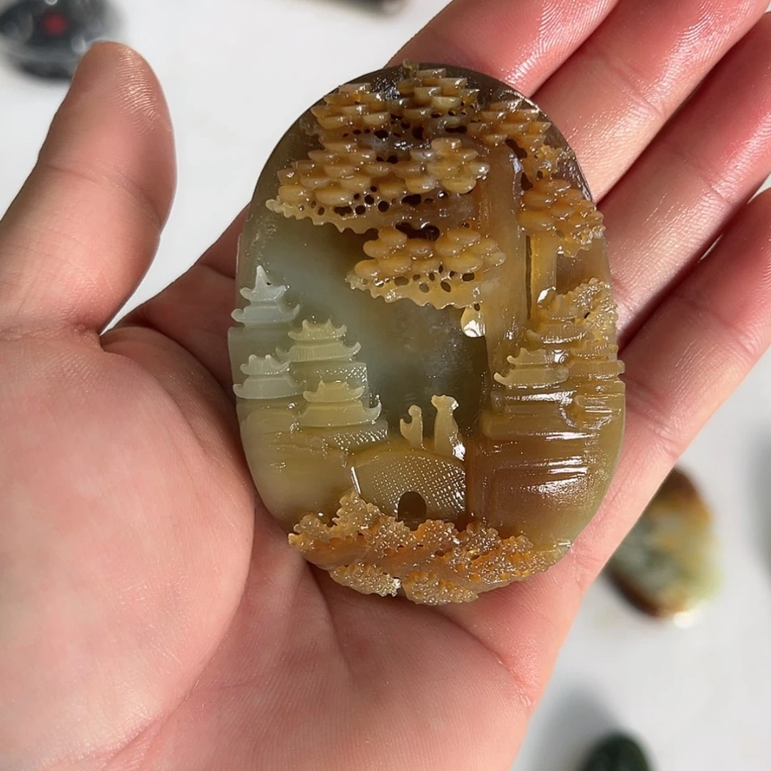 【闪购商品】颈饰未镶嵌和田玉