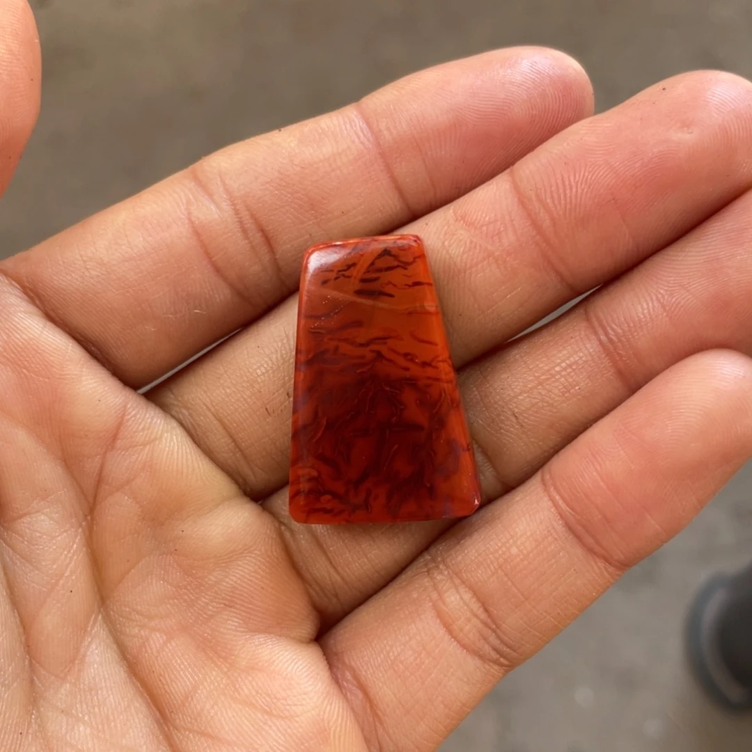 南红玛瑙挂件未镶嵌