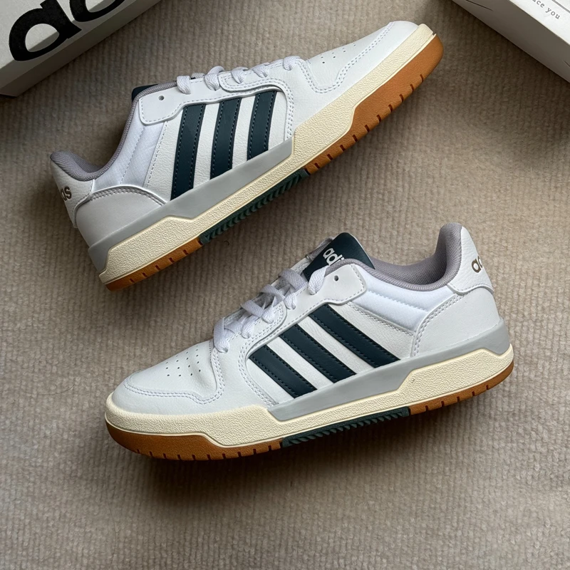 正品Adidas阿迪达斯男女春秋时尚百搭运动休闲舒适防滑板鞋JR7984
