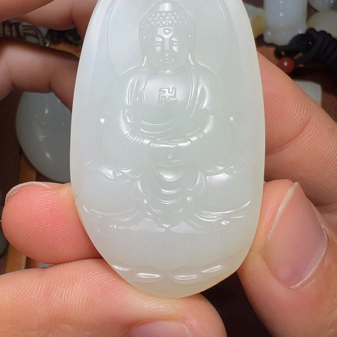 有***！和田玉未镶嵌挂件