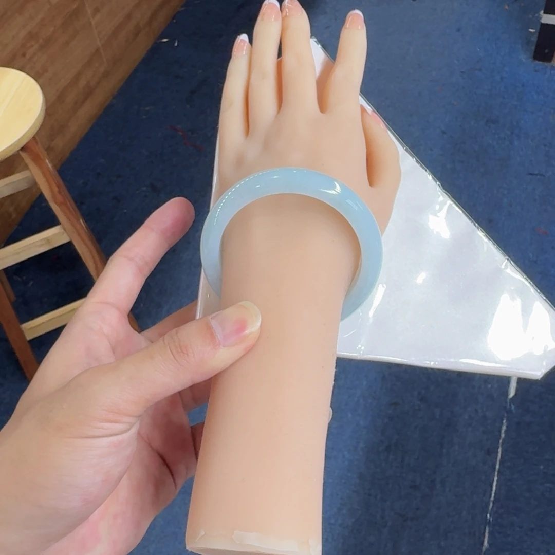 翡翠未镶嵌手镯纯天然缅甸翡翠A货