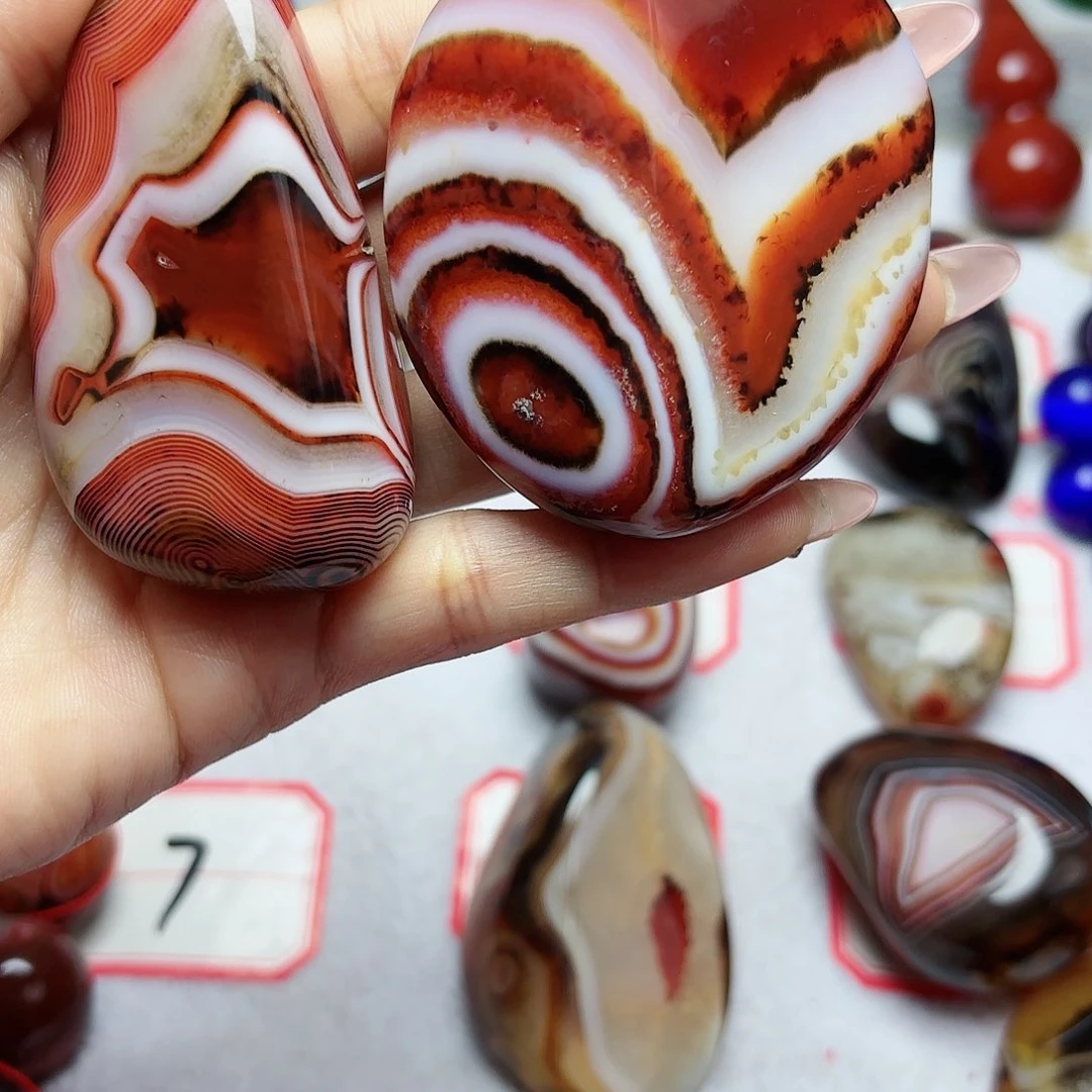 玛瑙/玉髓珠宝奇石未镶嵌和**8