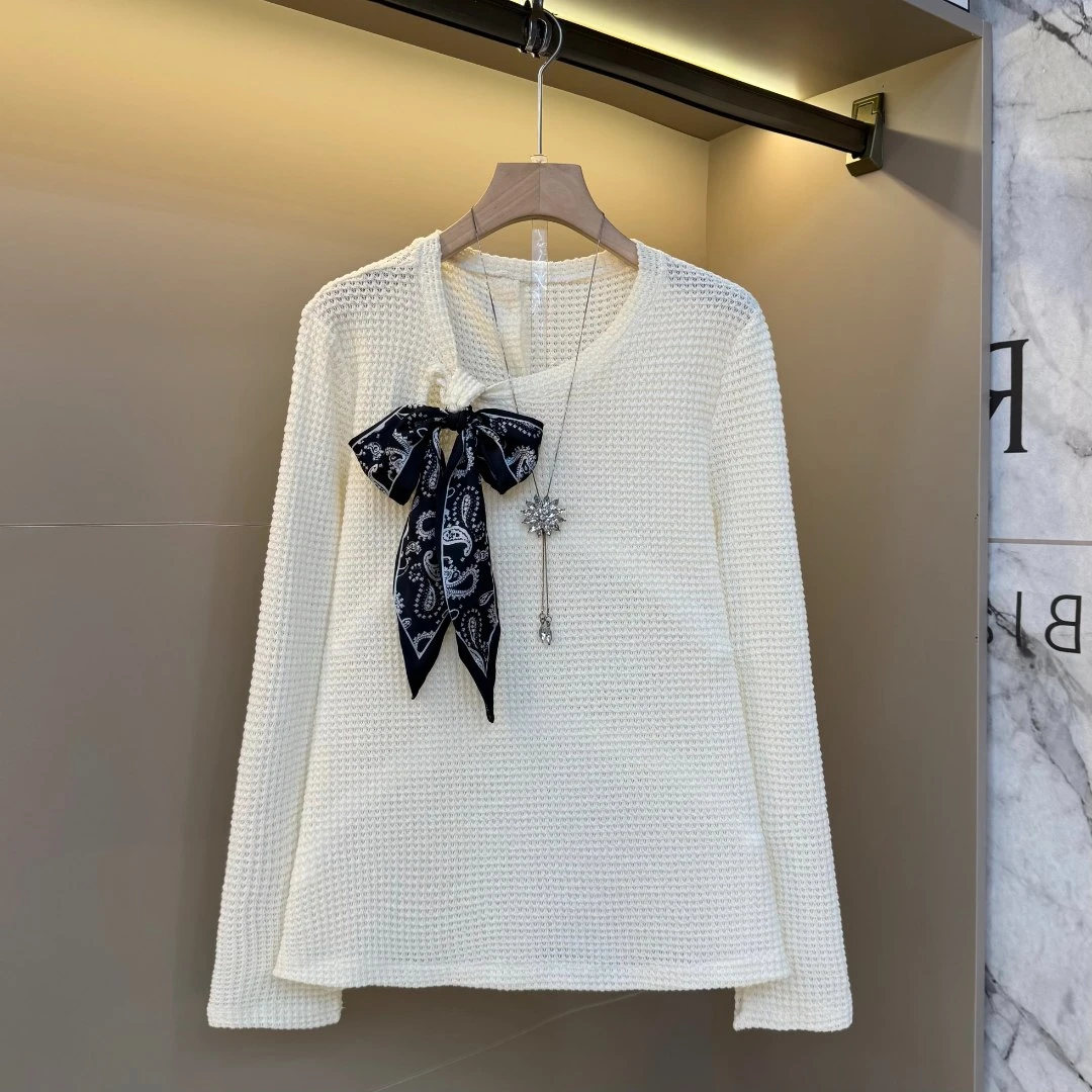 2025秋季新款绑带蝴蝶结镂空圆领高级感时尚宽松显瘦长袖上衣891