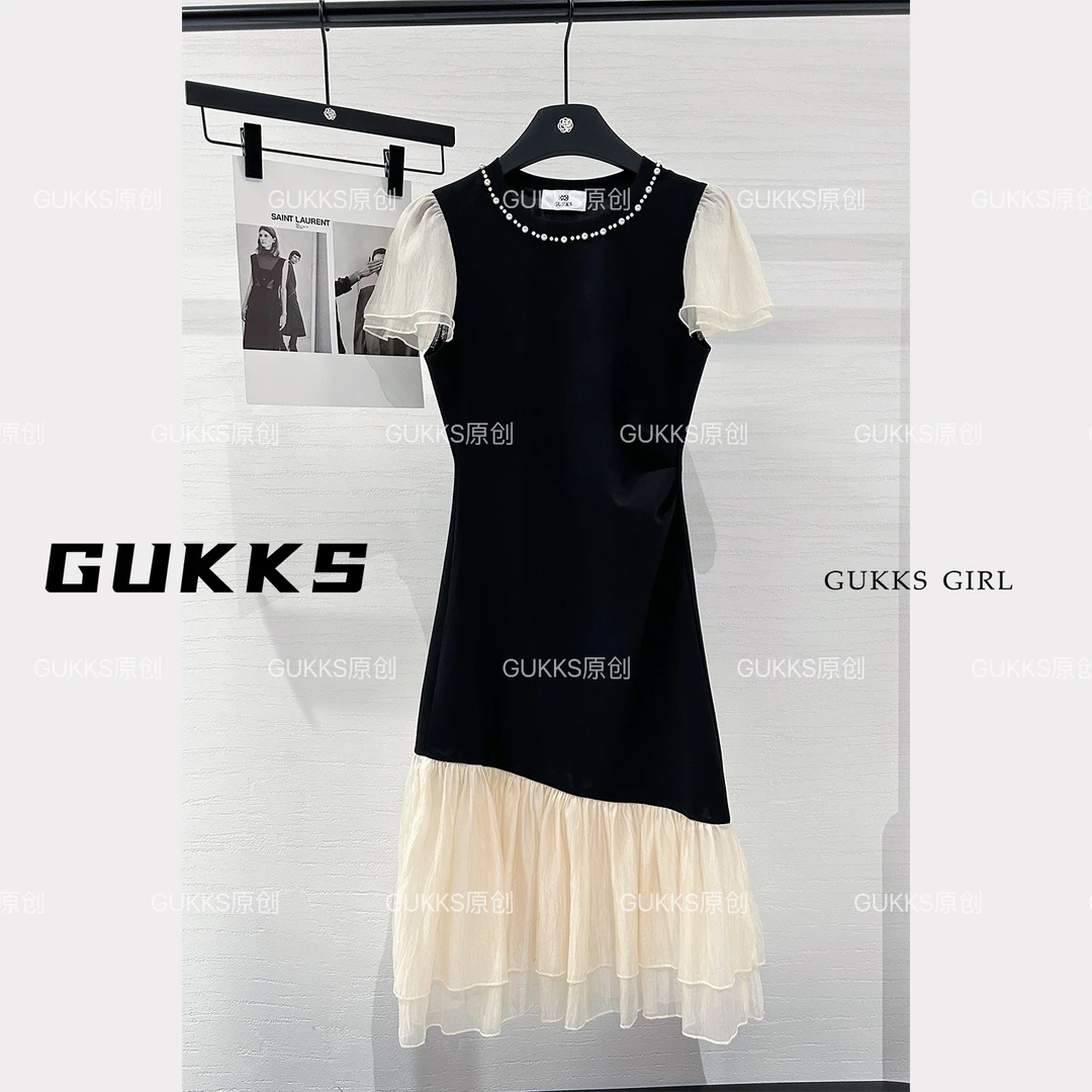 GUKKS夏季时尚钉钻拼接珠纱鱼摆气质连衣裙GK306