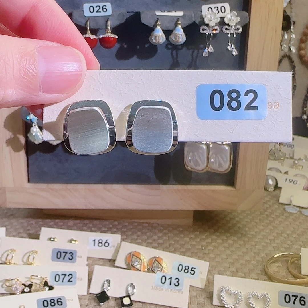 铜合金合金仿珍珠耳钉