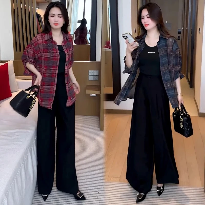 时尚格纹防晒衬衫女装春秋2025新款大码宽松显瘦后开叉设计感上衣