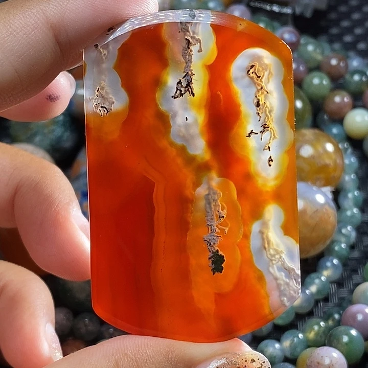 未镶嵌颈饰玛瑙/玉髓