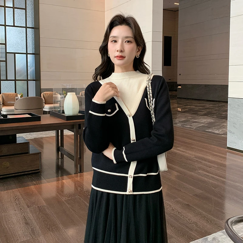 奢姿大码女装2025秋冬减龄假两件针织衫胖妹妹时尚简约半高领上衣