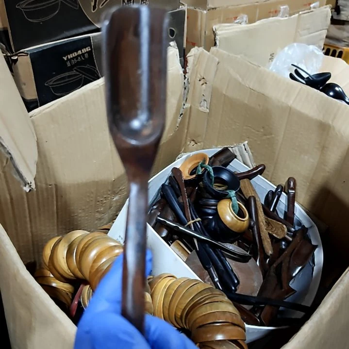 摆件陶瓷盘子碗啥都有