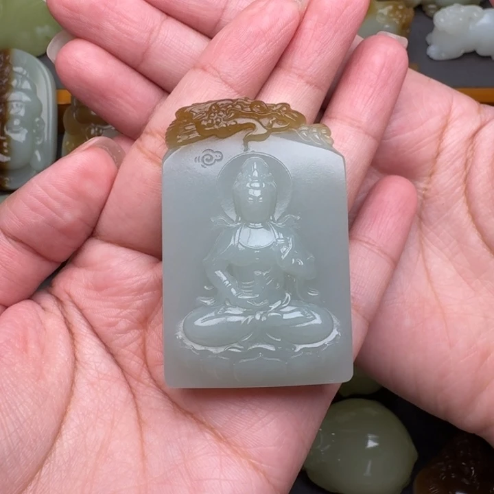 和田玉颈饰未镶嵌龙**哥