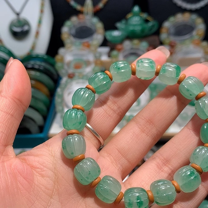 石英质玉未镶嵌手链