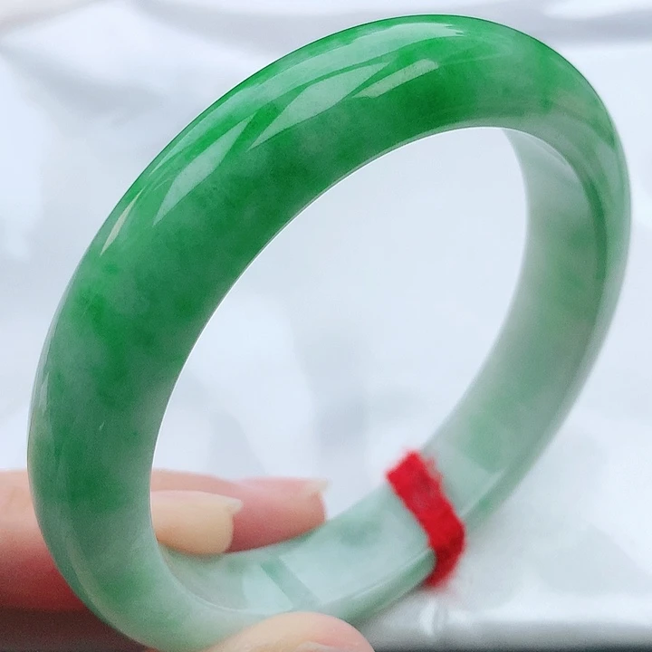 翡翠手镯未镶嵌54圈口882350
