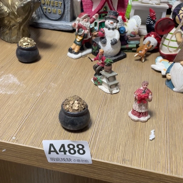 莫***卡摆件孤品老货微瑕瓷