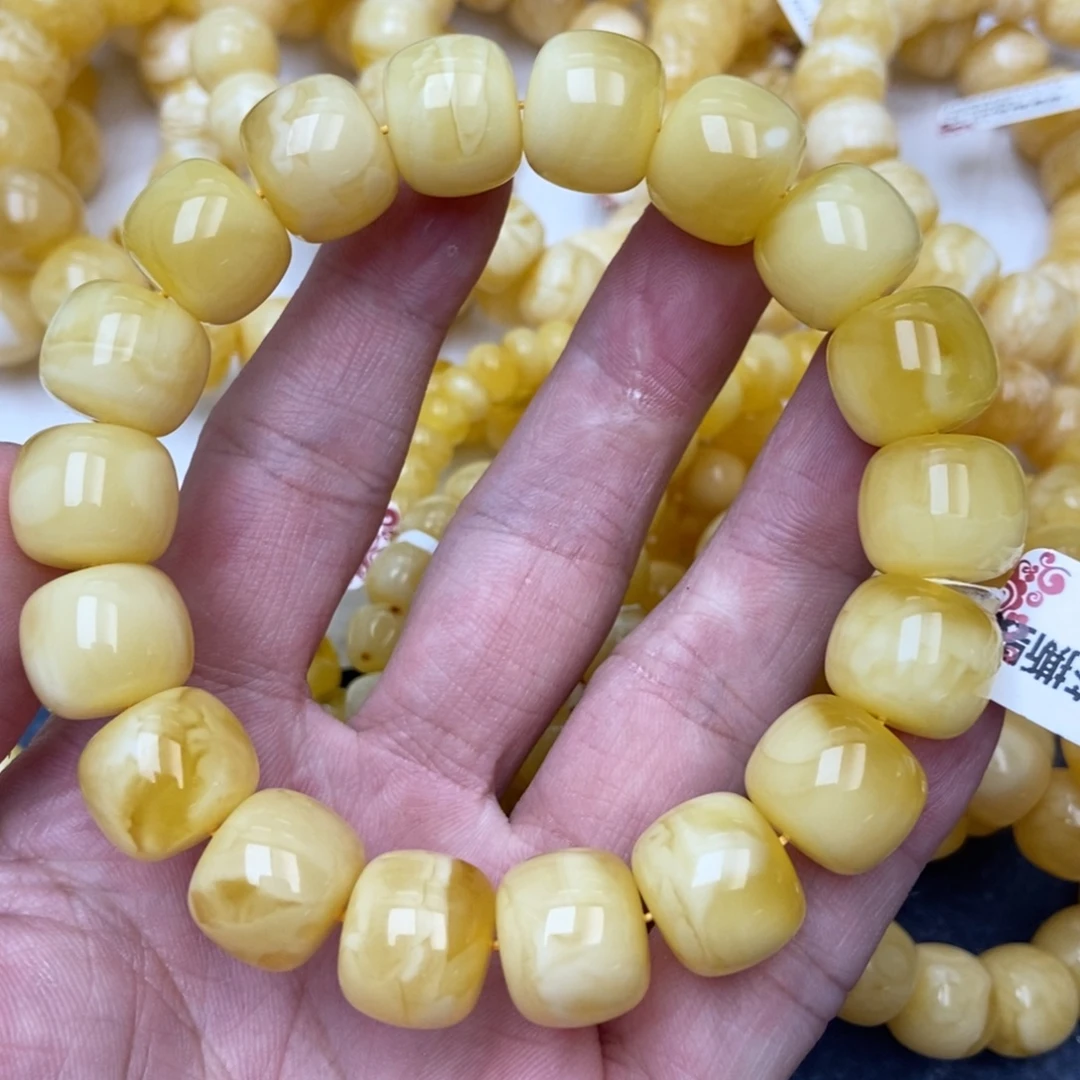 琥珀未镶嵌珠宝奇石35