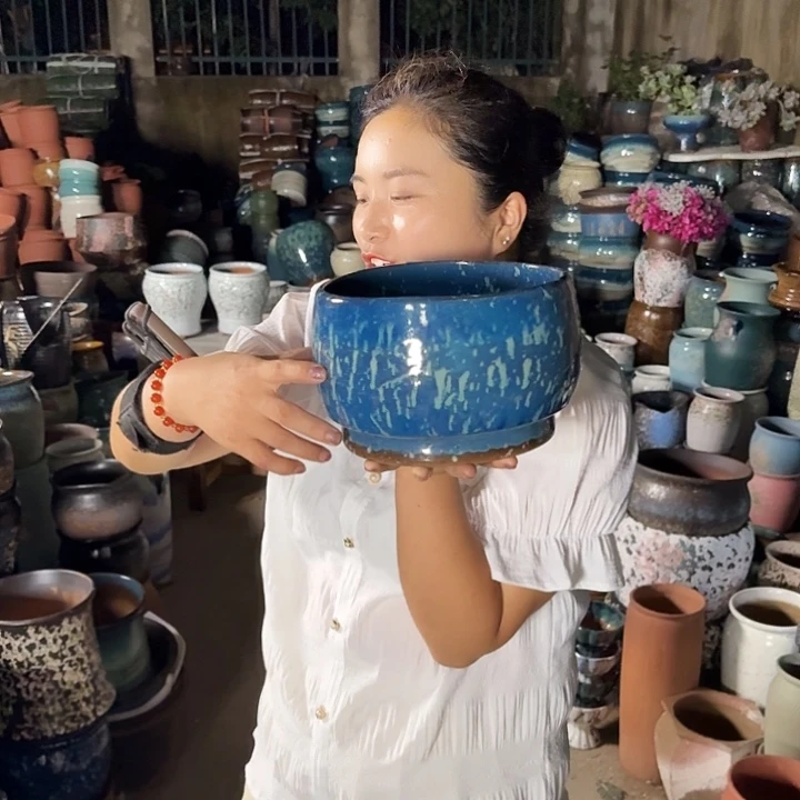 口20高14瑕疵一个盆子。