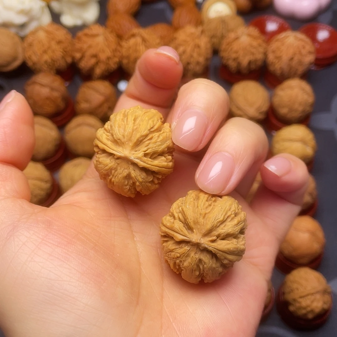 把件文玩核桃010闷尖霸王龙