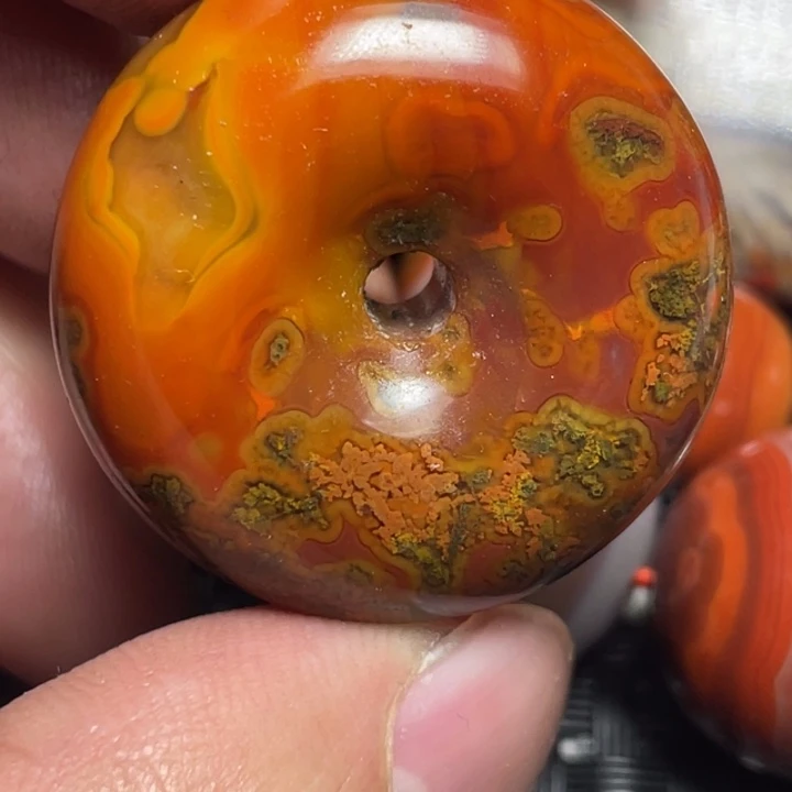 家***虎玛瑙/玉髓未镶嵌玛瑙