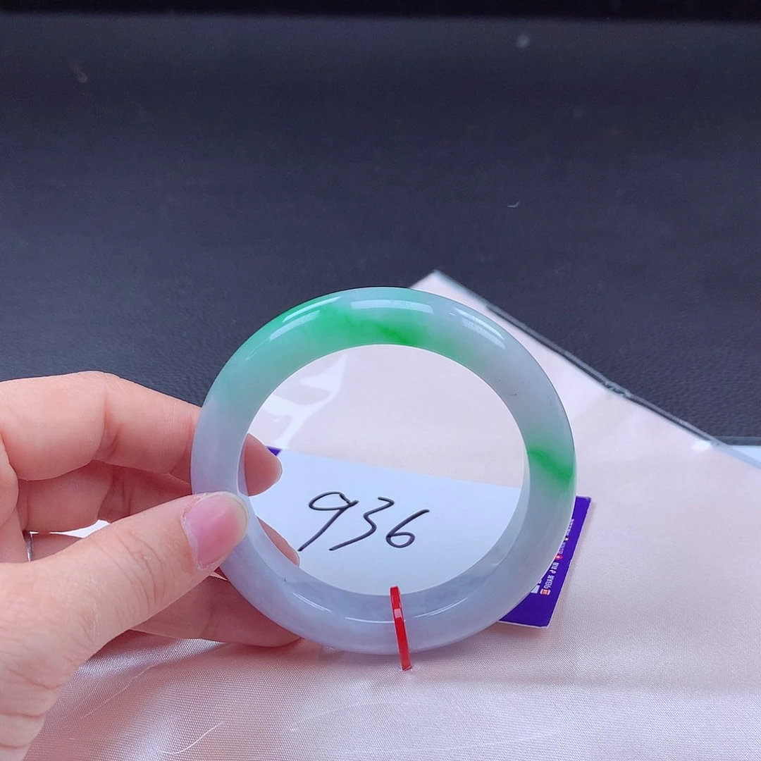 翡翠手镯未镶嵌手镯000962