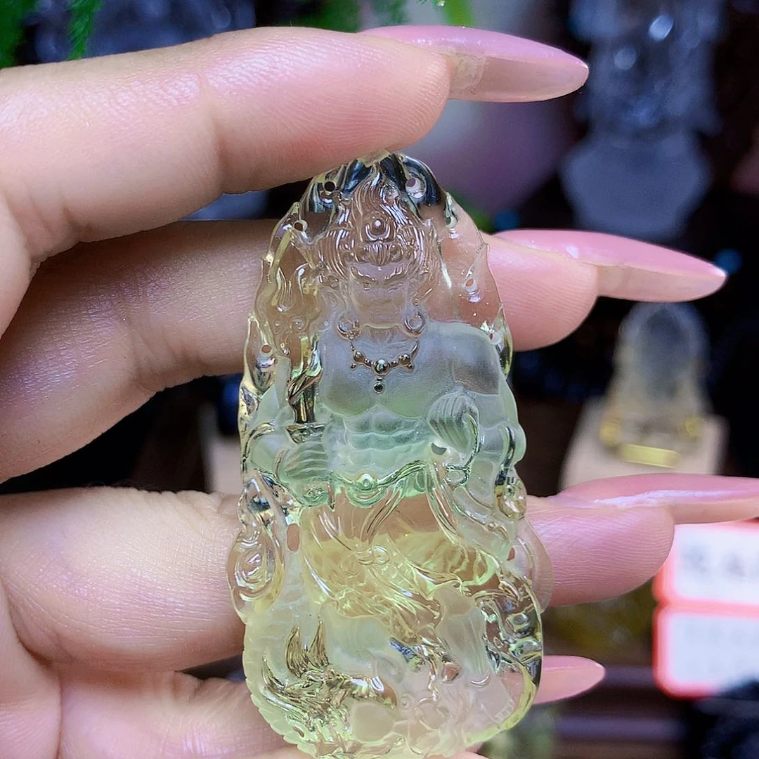 水晶颈饰未镶嵌心**月，