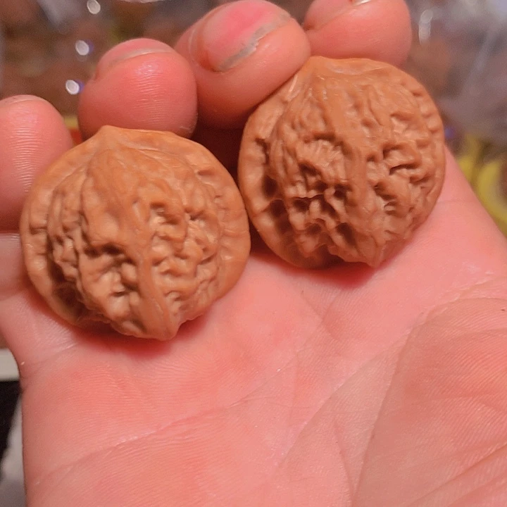 文玩核桃吊坠瓷娃娃35