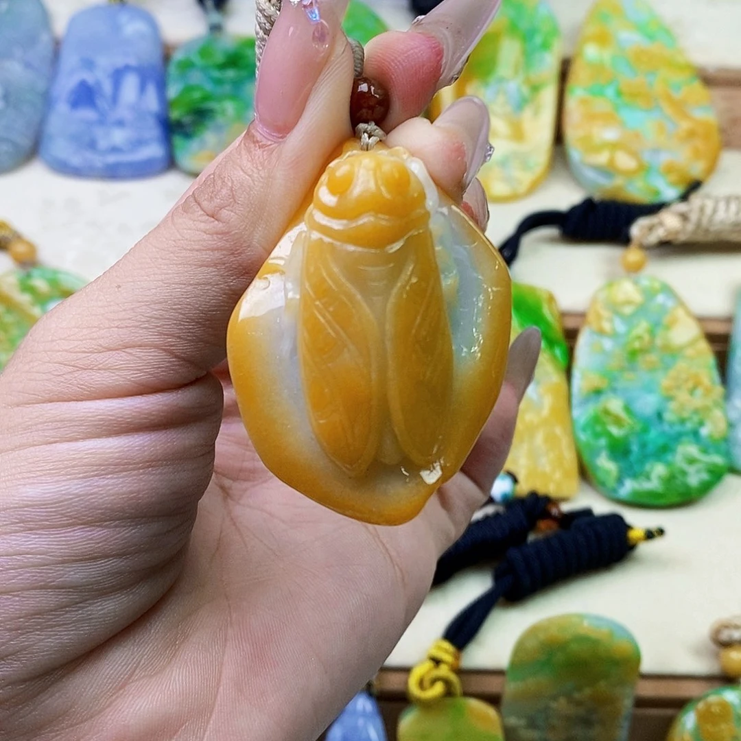 定制翡翠未镶嵌翡翠