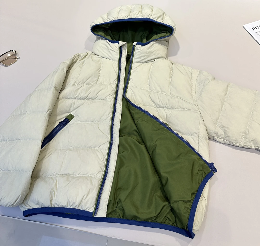 儿童冬装韩范轻薄保暖连帽白鸭绒羽绒服90绒羽绒外套   25625