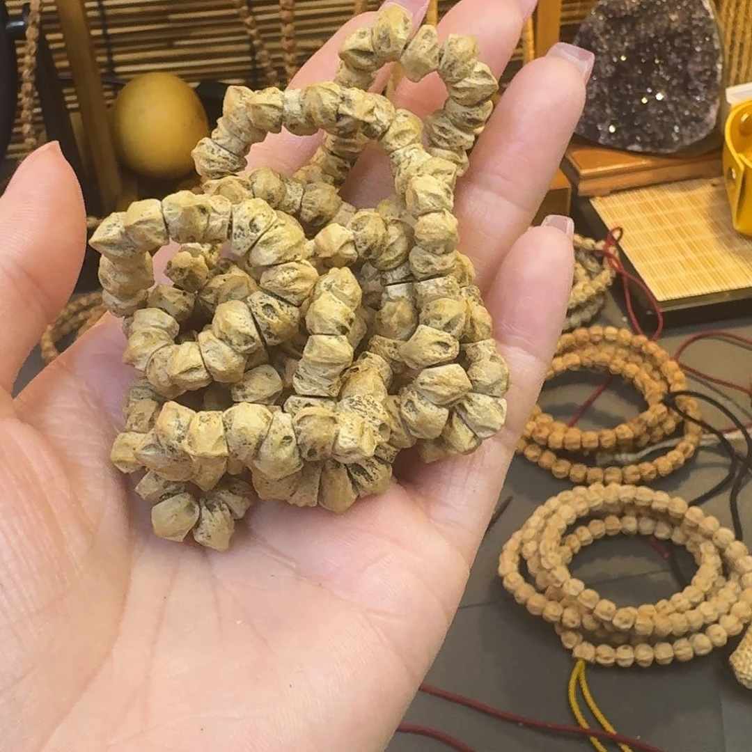 柏香籽/百香籽手串润*